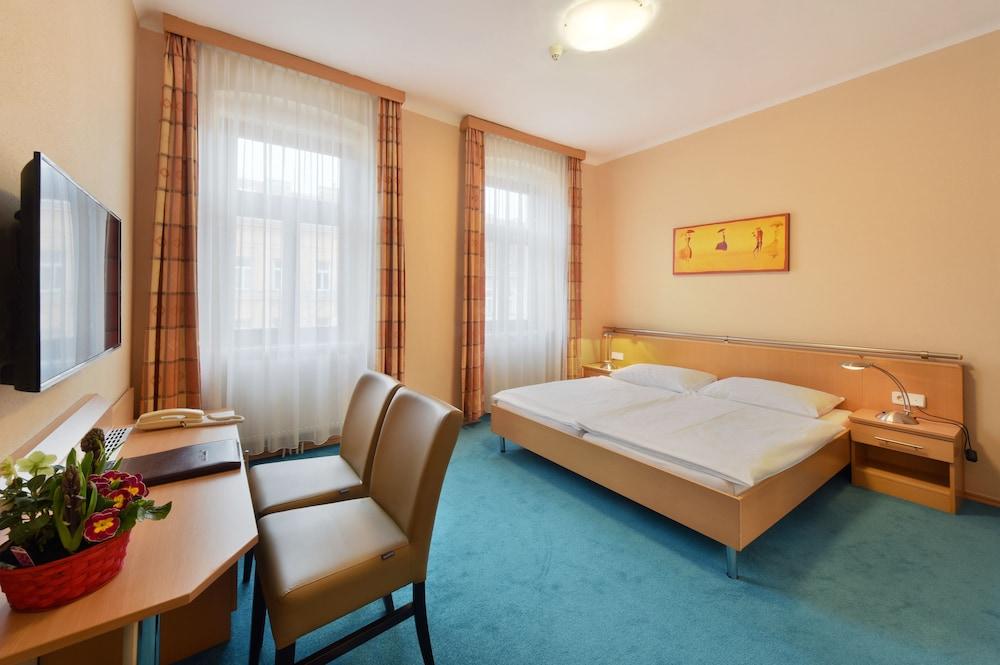 Hotel Lucia Wiedeń